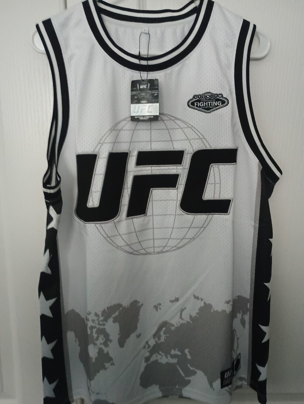 UFC Las Vegas jersey NEW Large